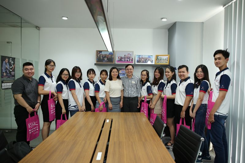 Sắc màu văn hóa Nhật Bản